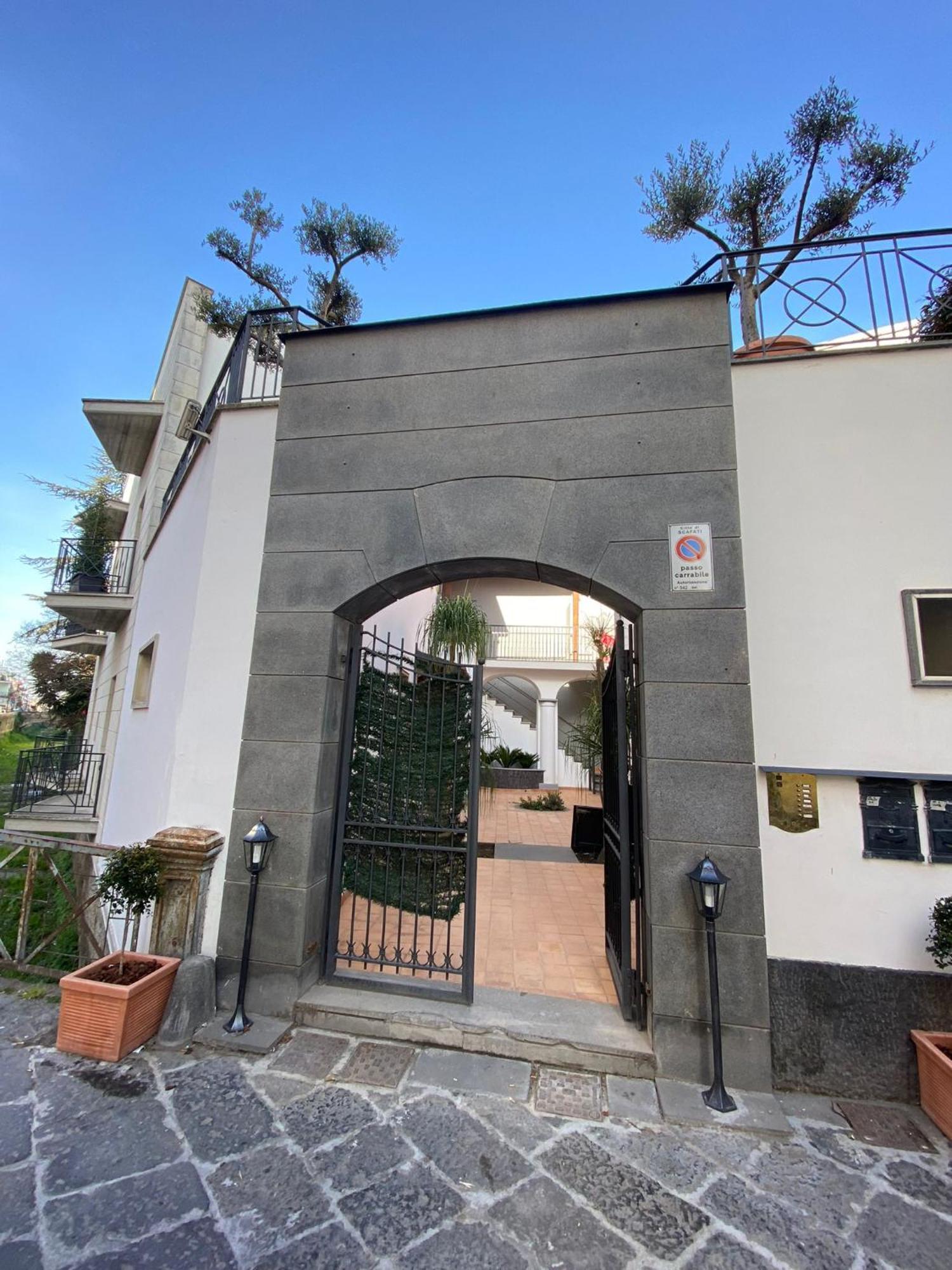 Zara Palace - Ariosto Scafati Esterno foto